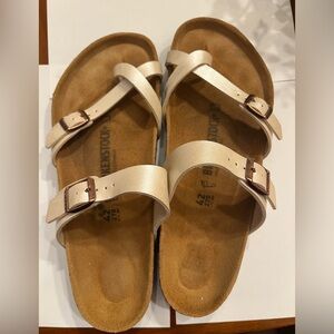 Birkenstock Mayari pearl white, size 42 (11-11.5), worn once, like new